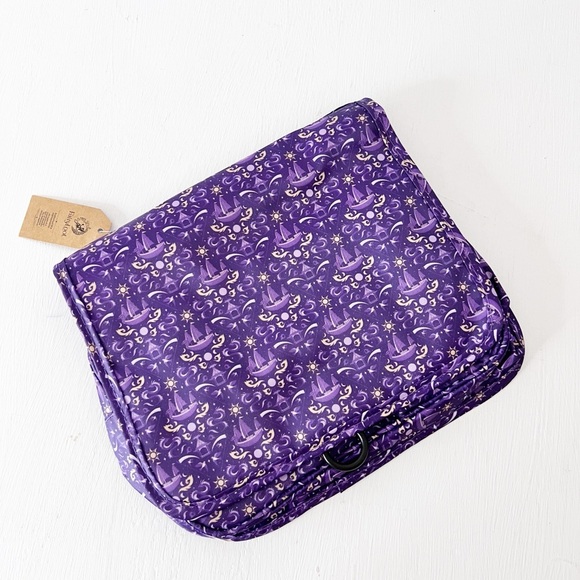 Fairyloot Hurricane Wars Travel Bag Toiletries TSA Small Carryon Ship BOOKISH - Picture 1 of 2